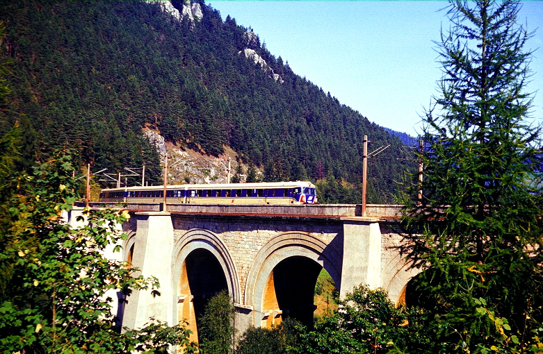 k-003 Semmeringbahn BR 4010 Unterer Adlitzgraben Viadukt Sept. 1982 foto gustav stehno