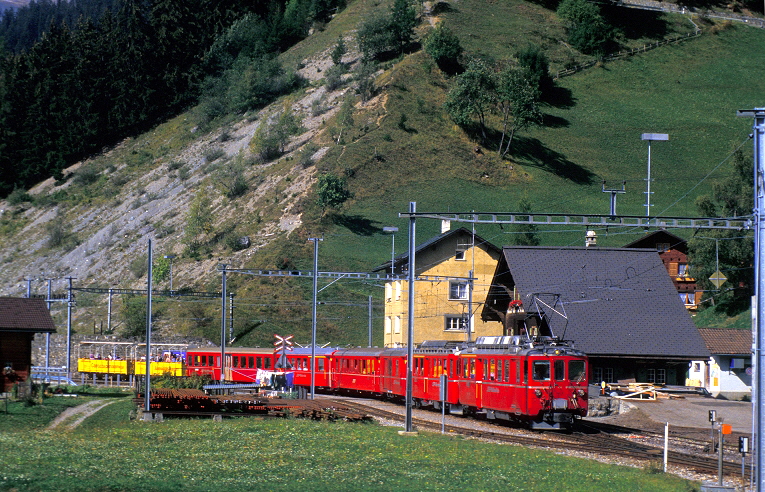 k-004 Arosabahn Bf. Langwies 26.09.1992 foto johannes schmoll