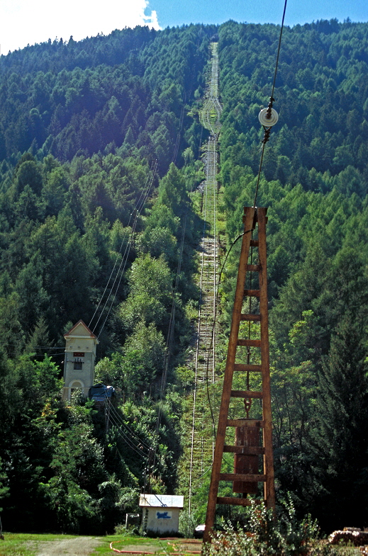k-014. Talstrecke Beginn der Schrägbahn 29.08.2005 hr 